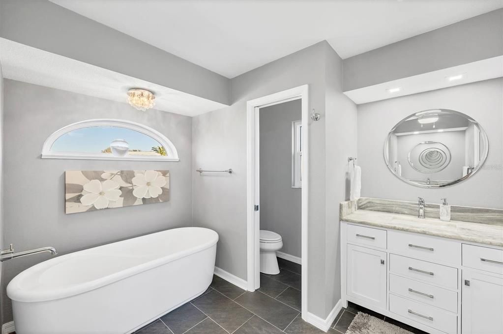 На продажу: $460,000 (4 спален, 2 ванн, 2219 Квадратных фут)