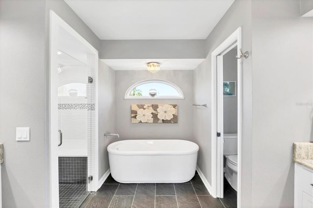 На продажу: $460,000 (4 спален, 2 ванн, 2219 Квадратных фут)