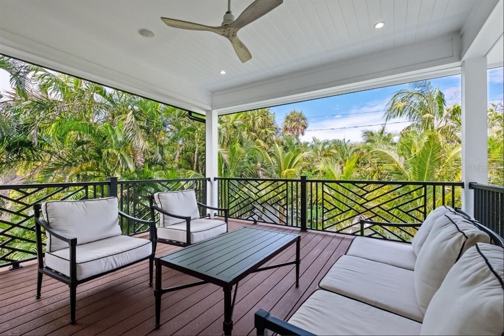 For Sale: $3,590,000 (6 beds, 6 baths, 3545 Square Feet)