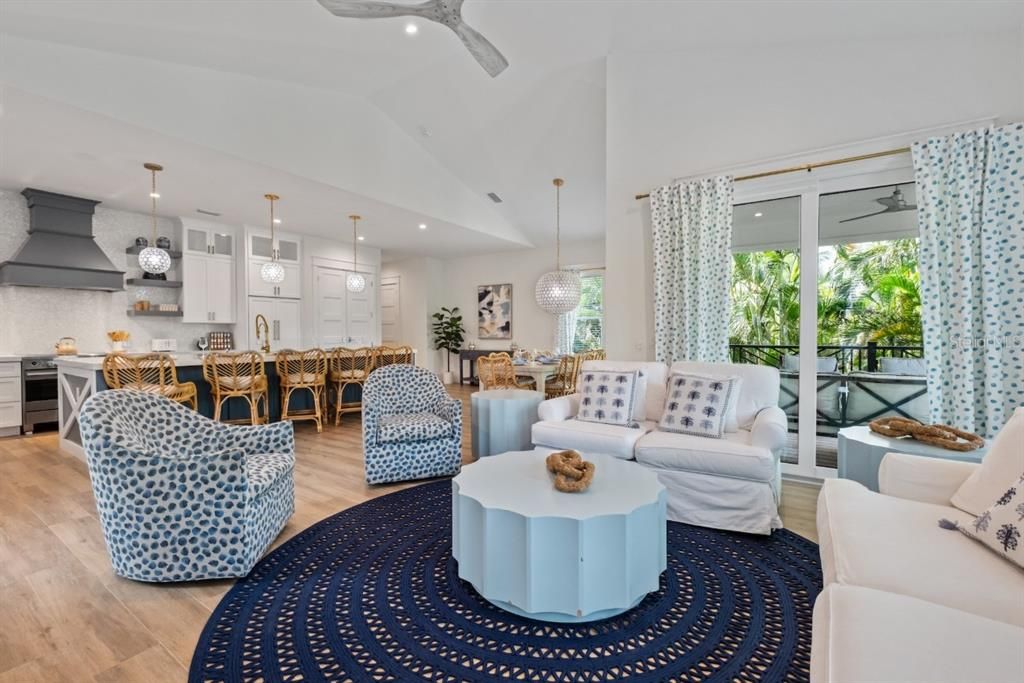 For Sale: $3,590,000 (6 beds, 6 baths, 3545 Square Feet)