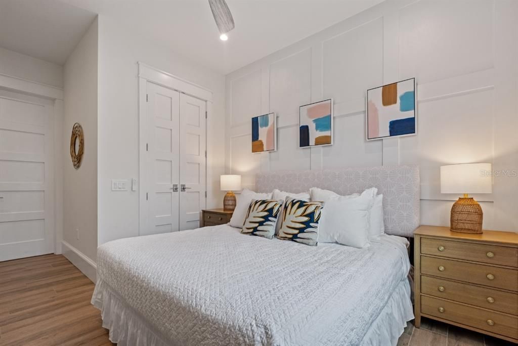 For Sale: $3,590,000 (6 beds, 6 baths, 3545 Square Feet)