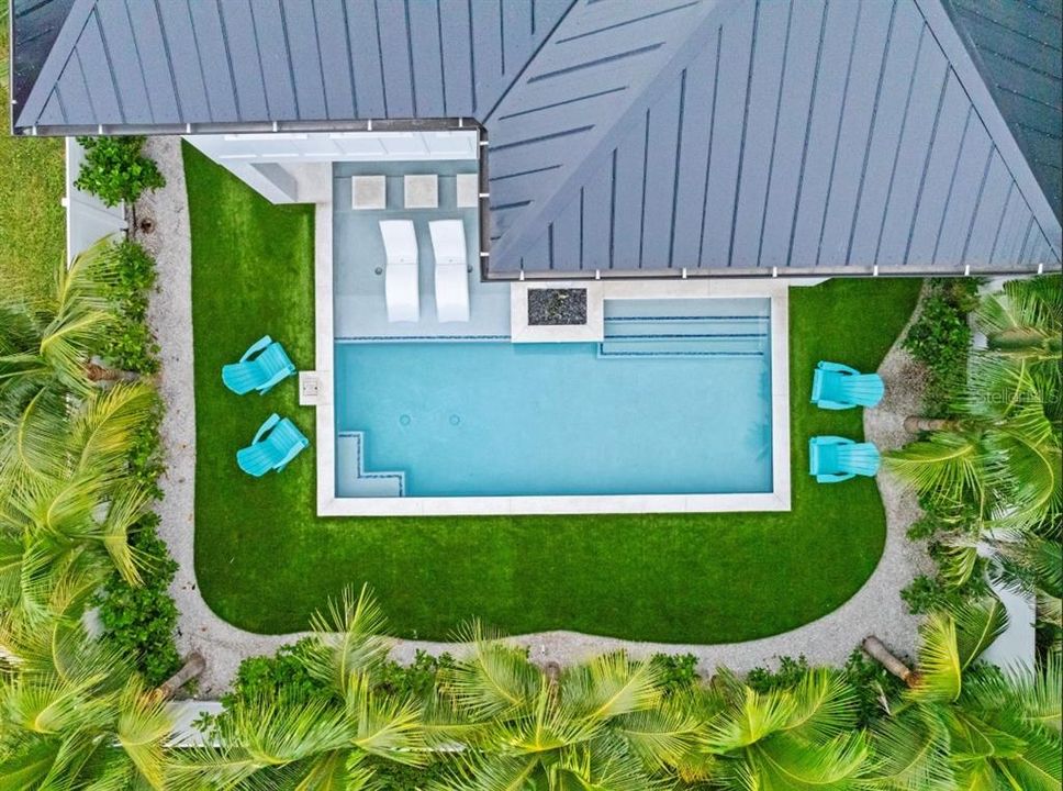 For Sale: $3,590,000 (6 beds, 6 baths, 3545 Square Feet)