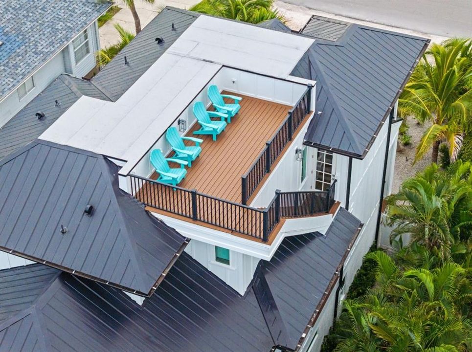 For Sale: $3,590,000 (6 beds, 6 baths, 3545 Square Feet)