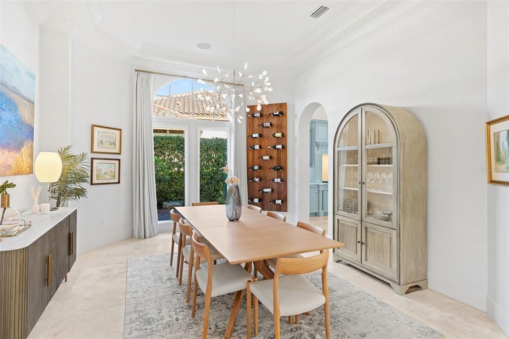 For Sale: $2,995,000 (5 beds, 5 baths, 5095 Square Feet)