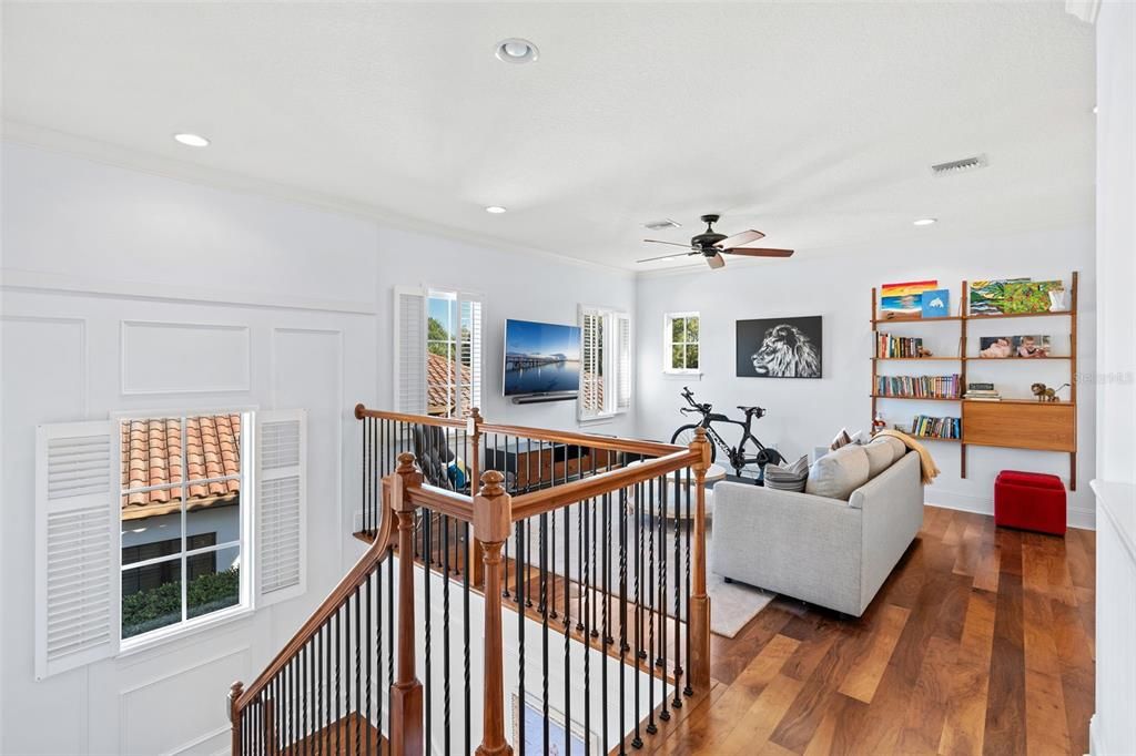 For Sale: $2,995,000 (5 beds, 5 baths, 5095 Square Feet)