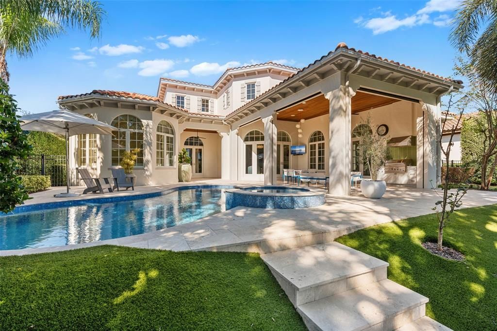 For Sale: $2,995,000 (5 beds, 5 baths, 5095 Square Feet)