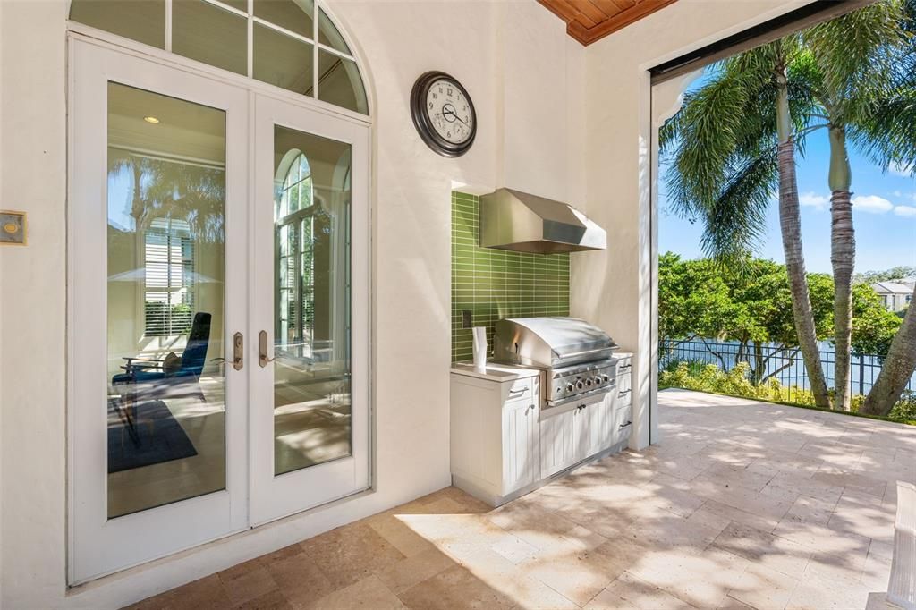 For Sale: $2,995,000 (5 beds, 5 baths, 5095 Square Feet)