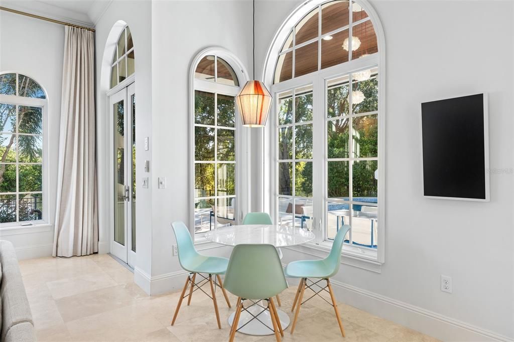 For Sale: $2,995,000 (5 beds, 5 baths, 5095 Square Feet)