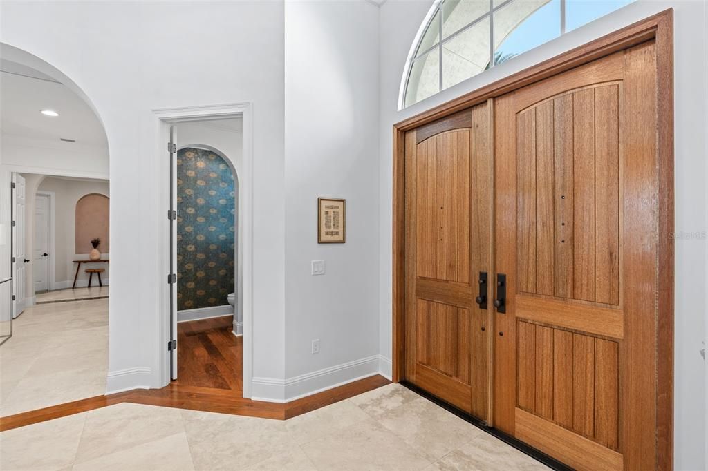 For Sale: $2,995,000 (5 beds, 5 baths, 5095 Square Feet)