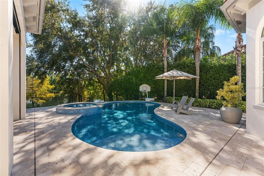 For Sale: $2,995,000 (5 beds, 5 baths, 5095 Square Feet)