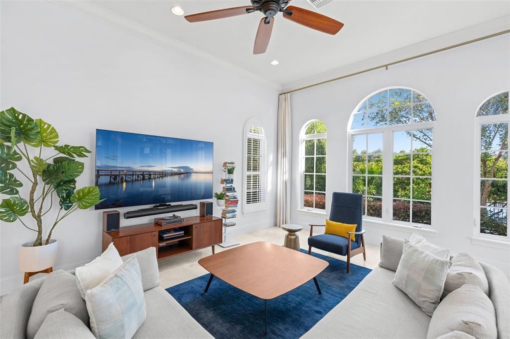 For Sale: $2,995,000 (5 beds, 5 baths, 5095 Square Feet)