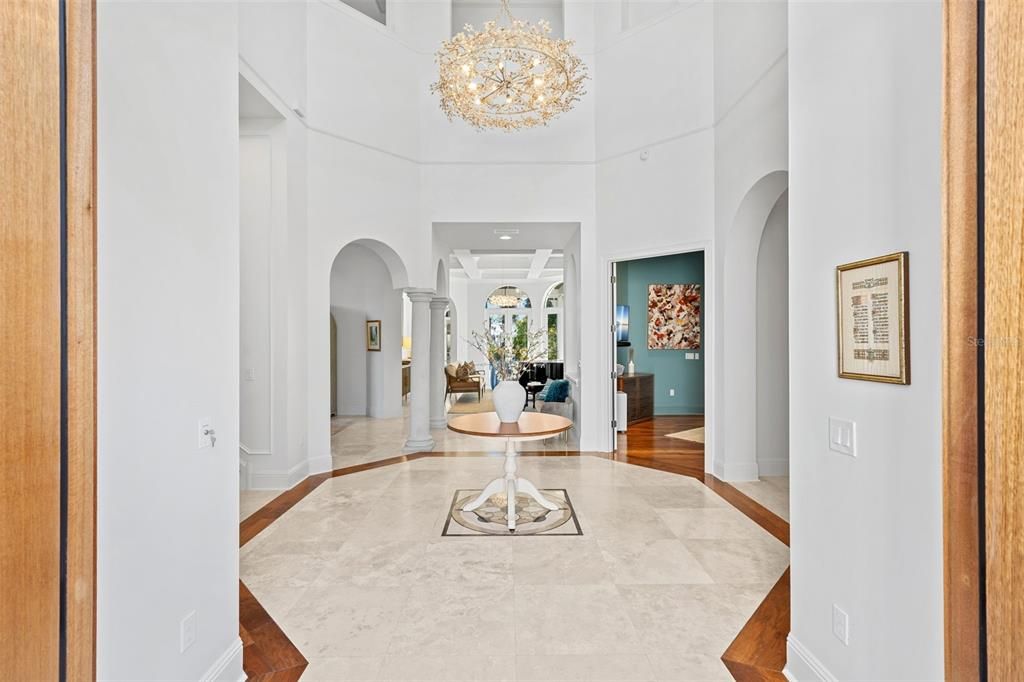 For Sale: $2,995,000 (5 beds, 5 baths, 5095 Square Feet)