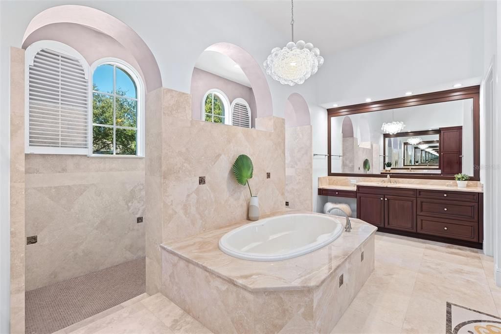 For Sale: $2,995,000 (5 beds, 5 baths, 5095 Square Feet)