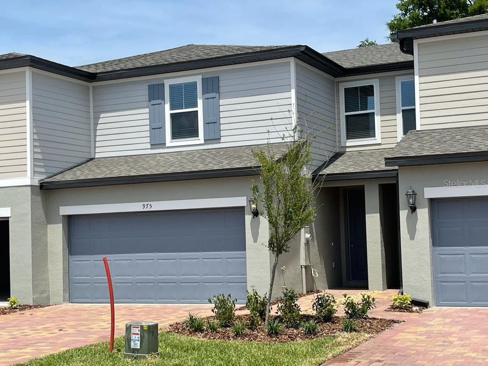 En Renta: $2,300 (3 camas, 2 baños, 1566 Pies cuadrados)