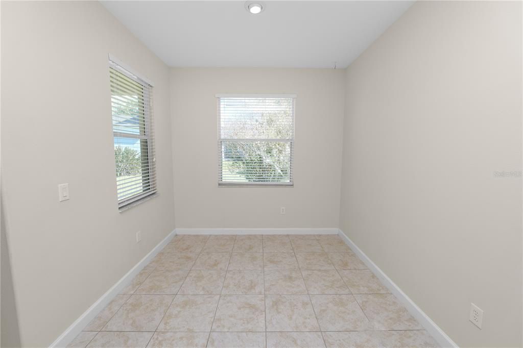 Active With Contract: $300,000 (3 beds, 2 baths, 1920 Square Feet)