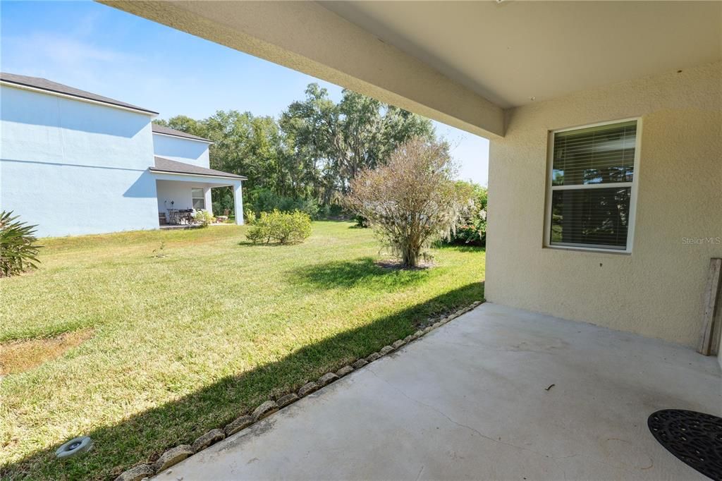 Active With Contract: $300,000 (3 beds, 2 baths, 1920 Square Feet)