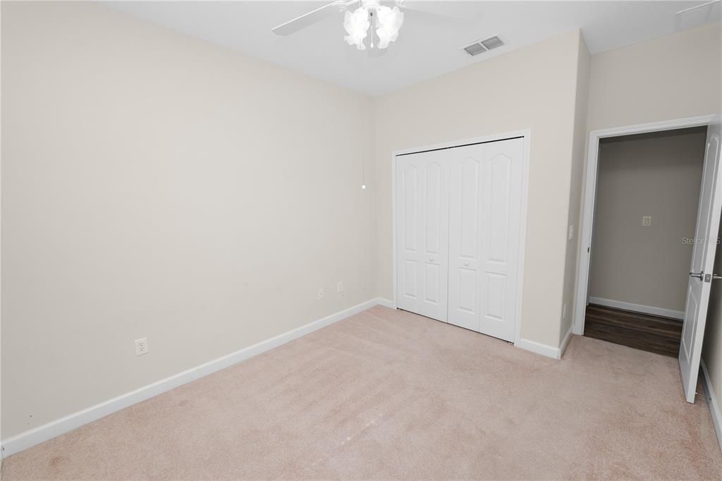 Active With Contract: $300,000 (3 beds, 2 baths, 1920 Square Feet)