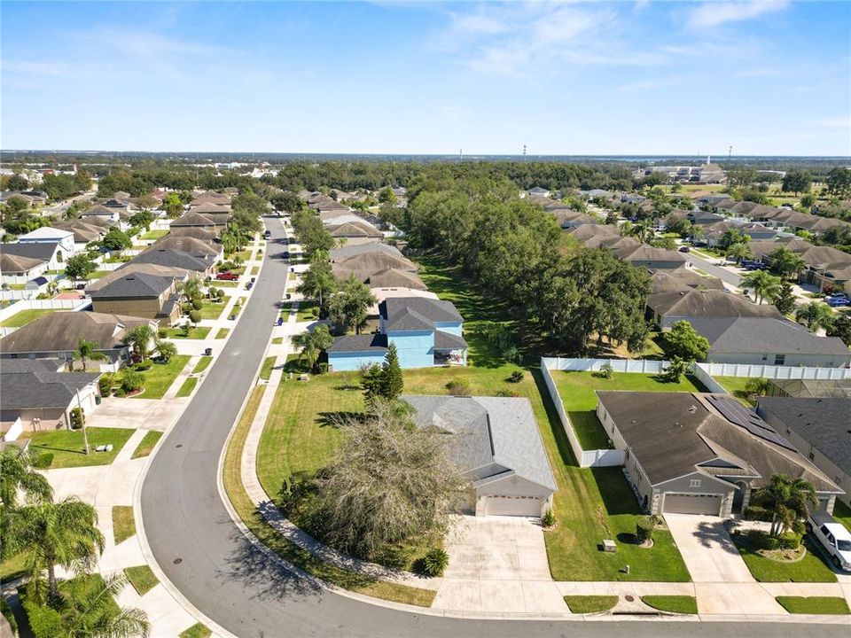 Active With Contract: $300,000 (3 beds, 2 baths, 1920 Square Feet)