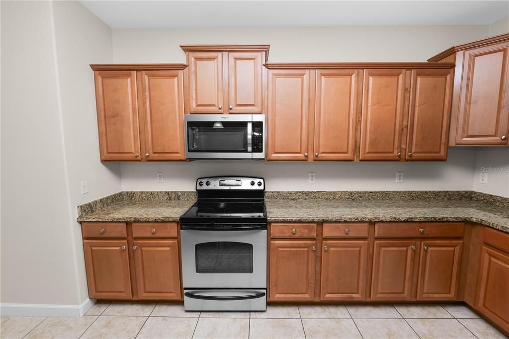 Active With Contract: $300,000 (3 beds, 2 baths, 1920 Square Feet)