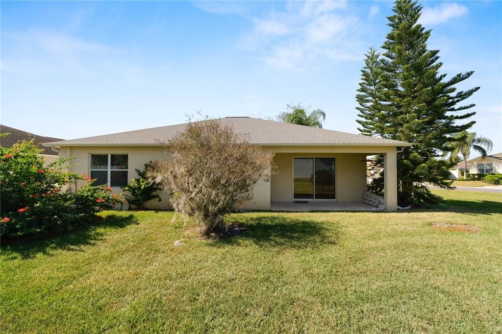 Active With Contract: $300,000 (3 beds, 2 baths, 1920 Square Feet)