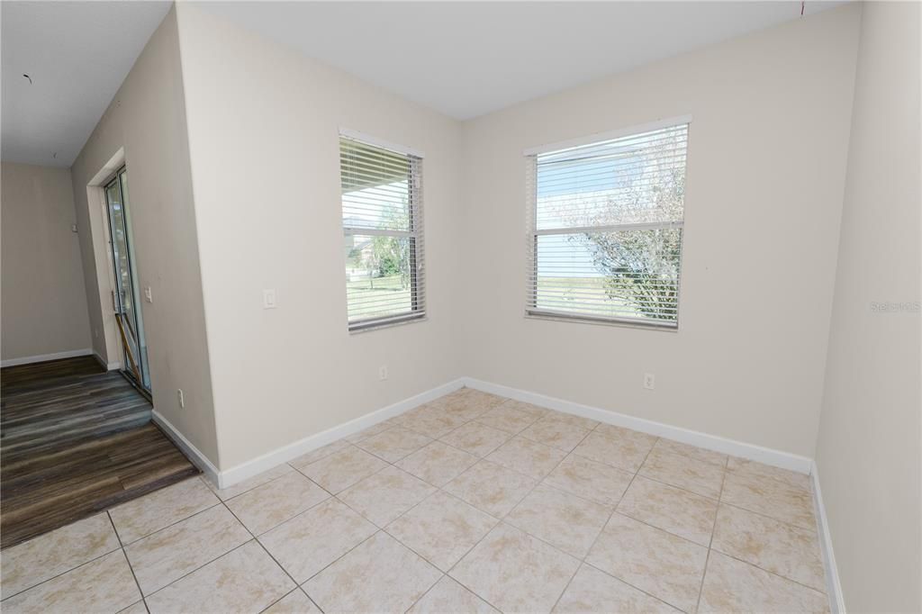 Active With Contract: $300,000 (3 beds, 2 baths, 1920 Square Feet)