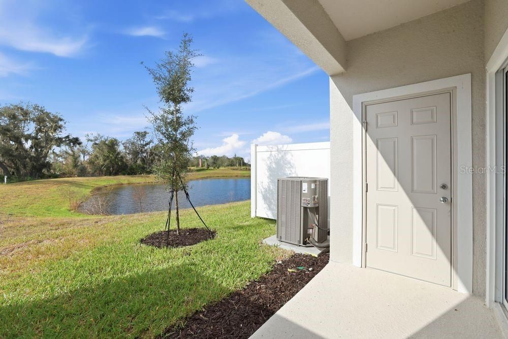 待售: $234,999 (2 贝兹, 2 浴室, 1205 平方英尺)