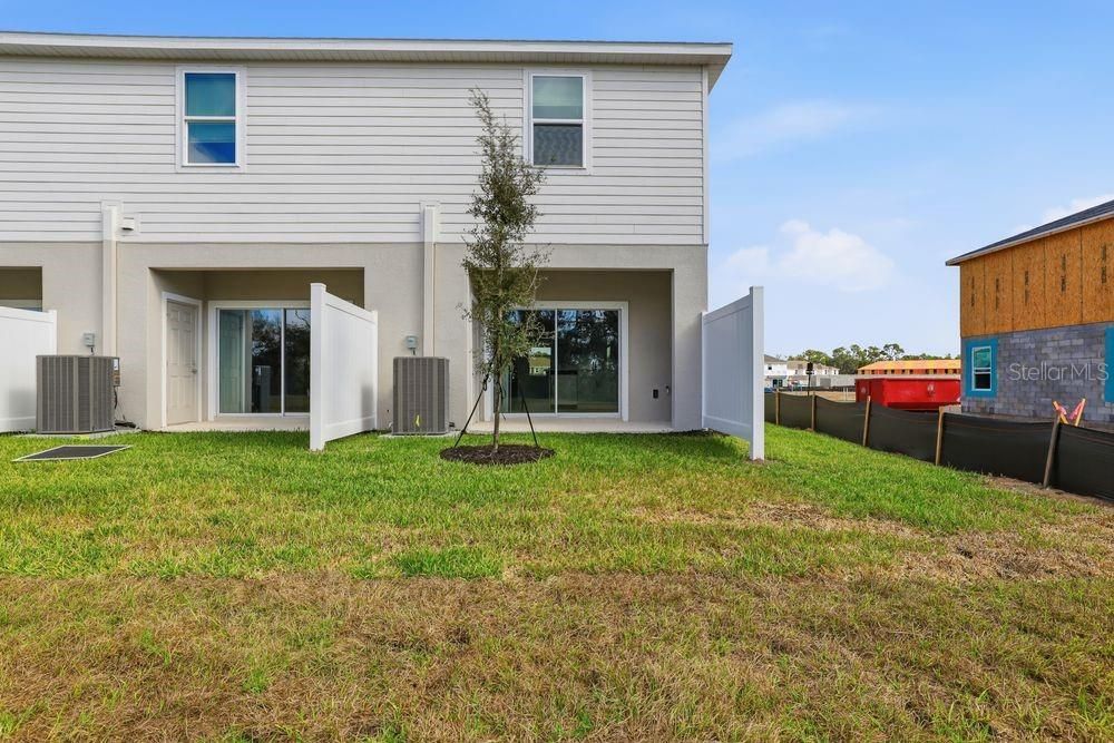 待售: $234,999 (2 贝兹, 2 浴室, 1205 平方英尺)