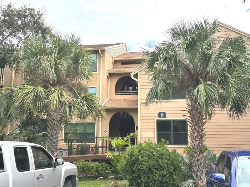 For Sale: $189,450 (3 beds, 2 baths, 1100 Square Feet)