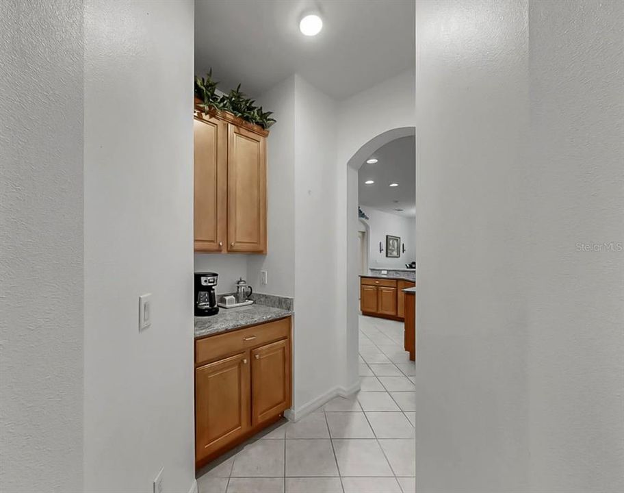 Active With Contract: $435,000 (4 beds, 3 baths, 2404 Square Feet)