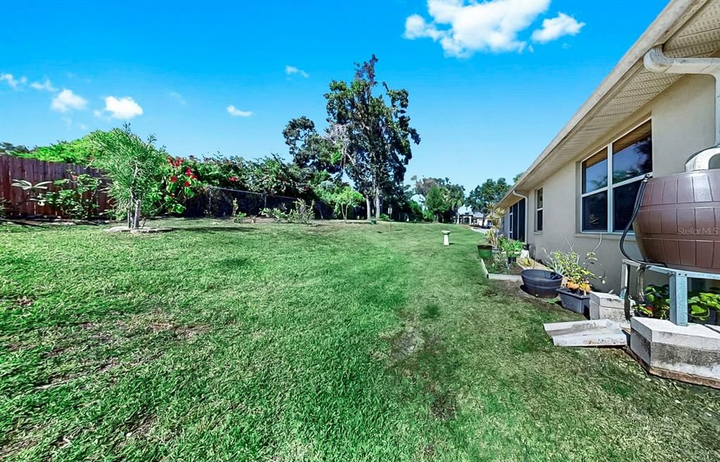 Active With Contract: $435,000 (4 beds, 3 baths, 2404 Square Feet)