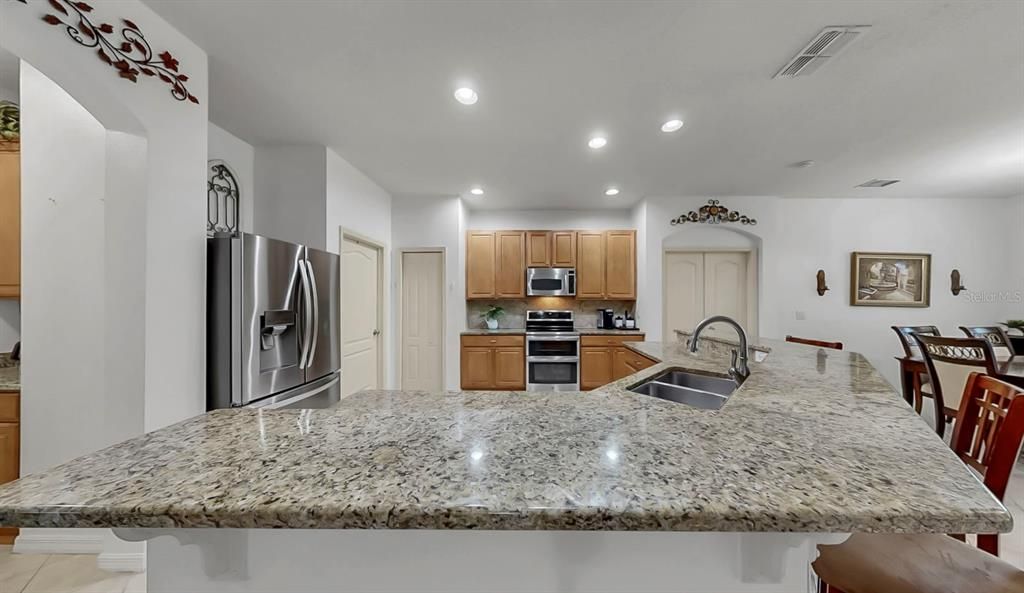 Active With Contract: $435,000 (4 beds, 3 baths, 2404 Square Feet)