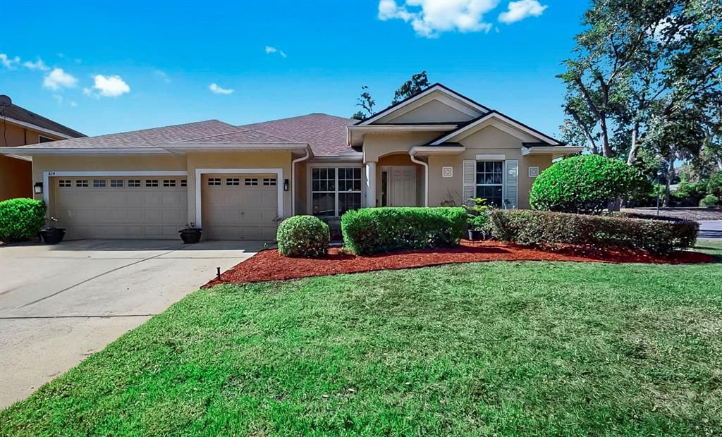 Active With Contract: $435,000 (4 beds, 3 baths, 2404 Square Feet)