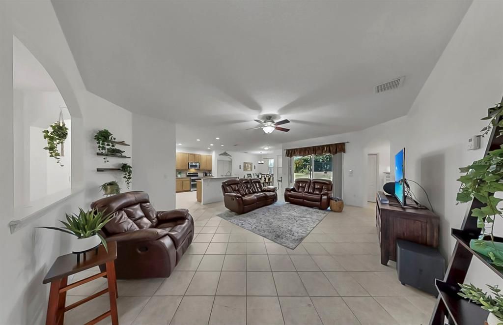 Active With Contract: $435,000 (4 beds, 3 baths, 2404 Square Feet)