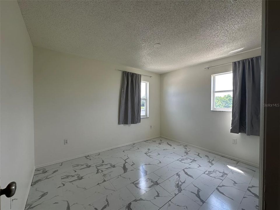 For Rent: $3,500 (5 beds, 3 baths, 2648 Square Feet)