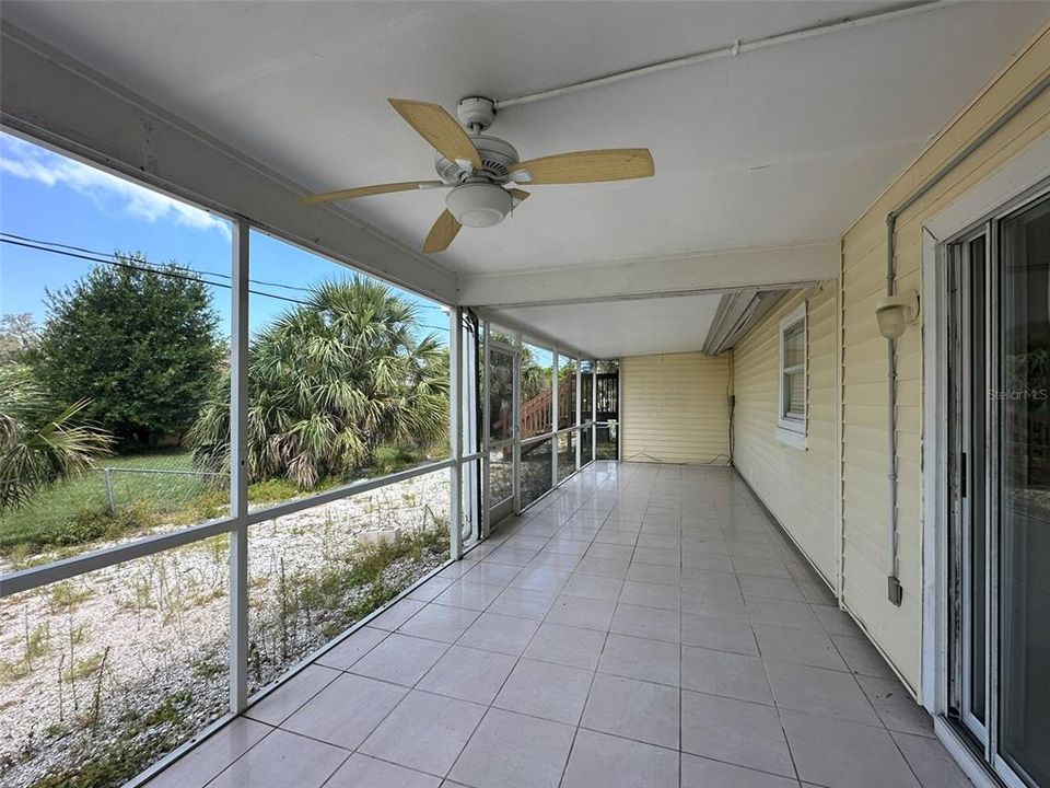 For Rent: $3,500 (5 beds, 3 baths, 2648 Square Feet)