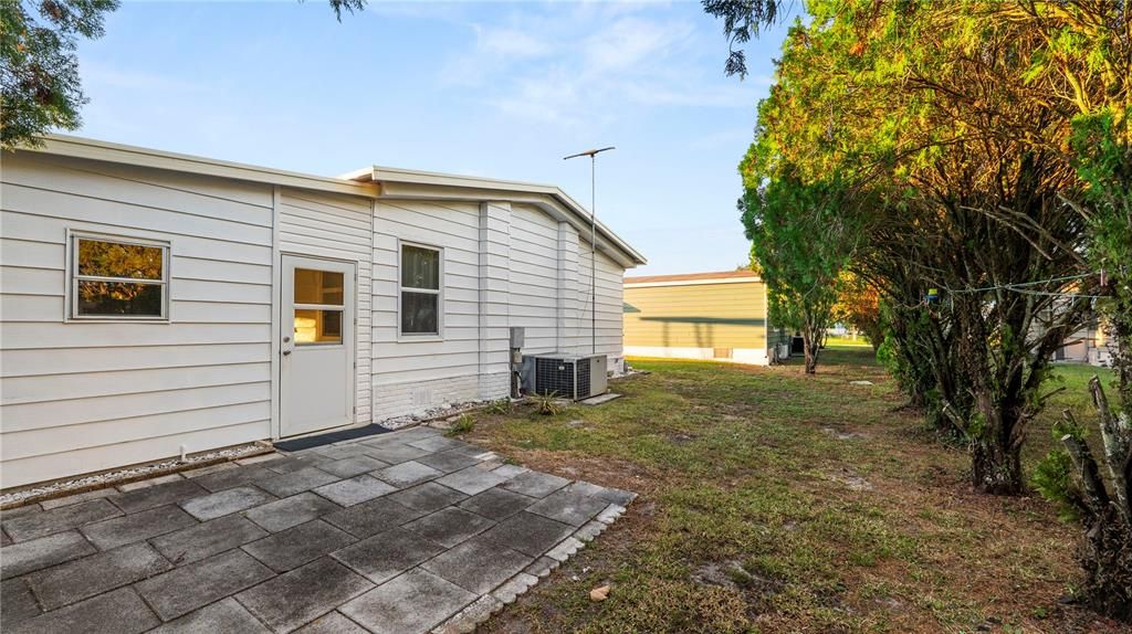 待售: $195,000 (2 贝兹, 2 浴室, 1248 平方英尺)