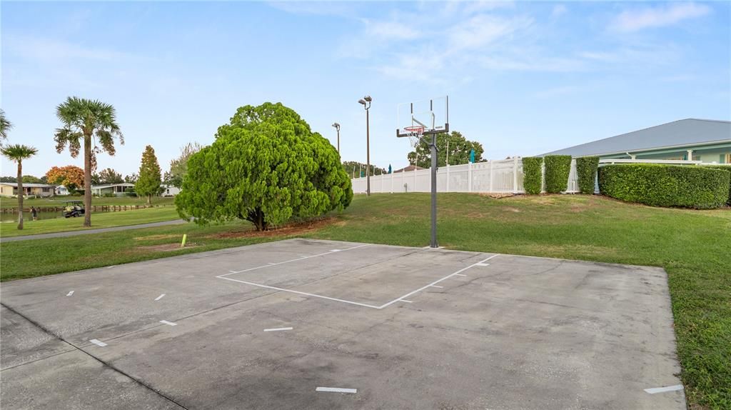 待售: $195,000 (2 贝兹, 2 浴室, 1248 平方英尺)