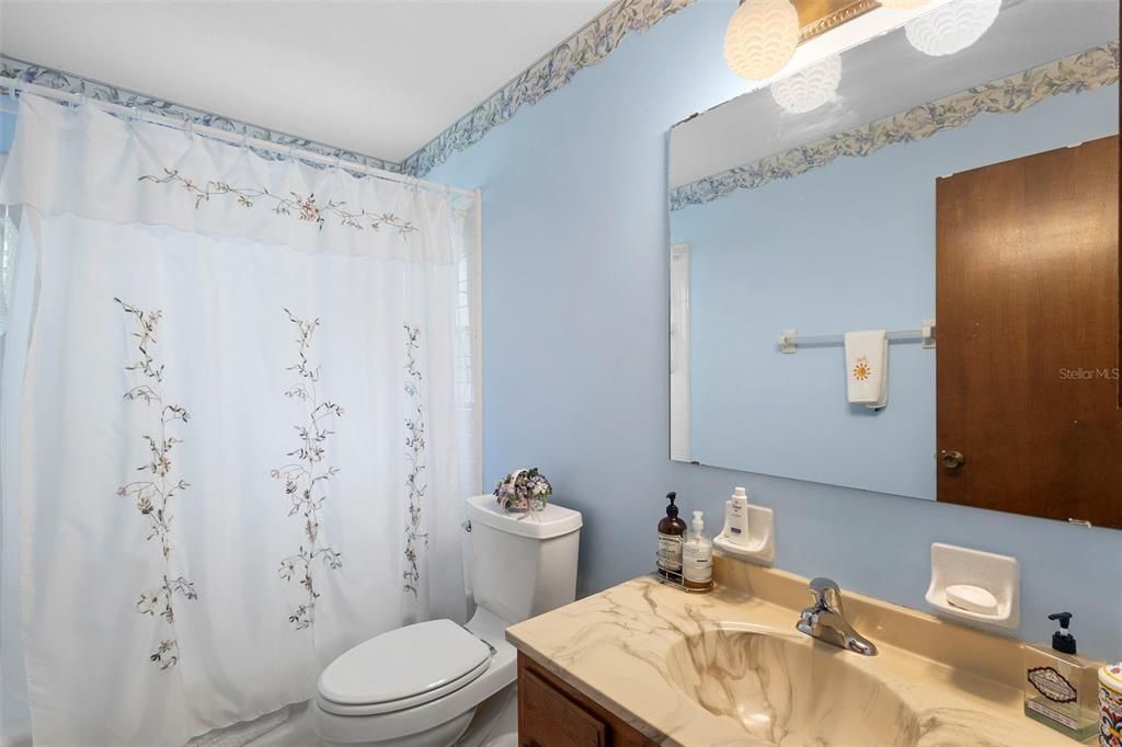 Active With Contract: $270,000 (4 beds, 2 baths, 1554 Square Feet)