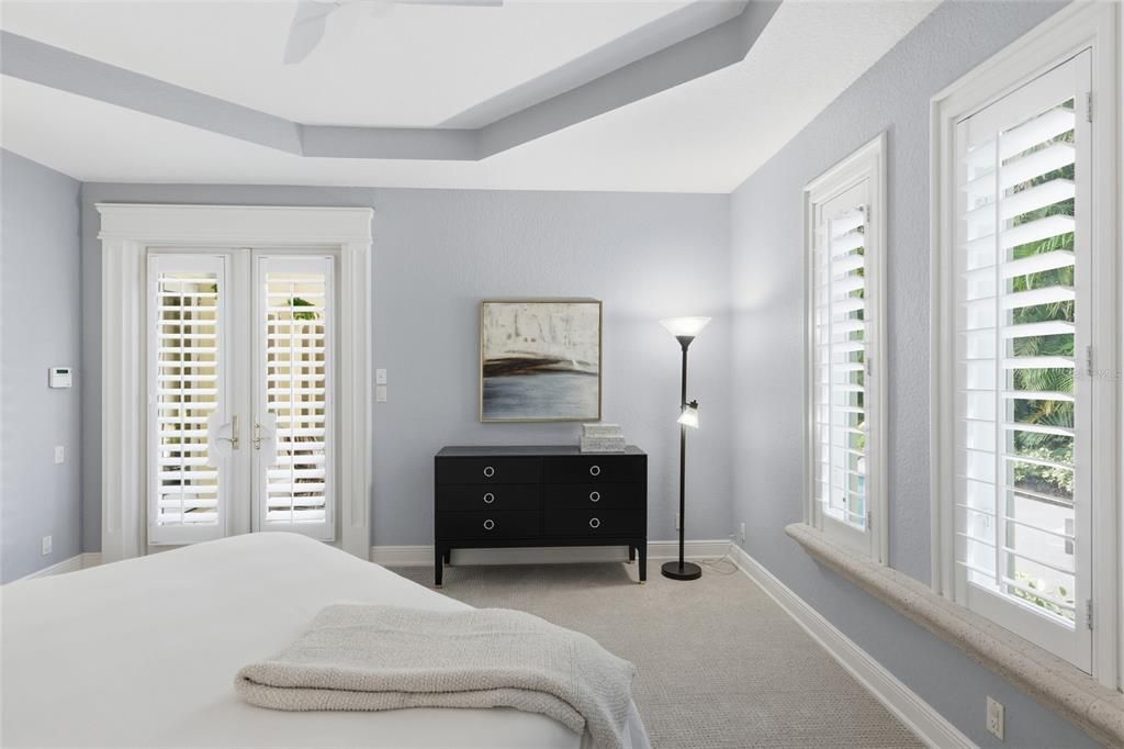 For Sale: $1,699,000 (3 beds, 3 baths, 2534 Square Feet)