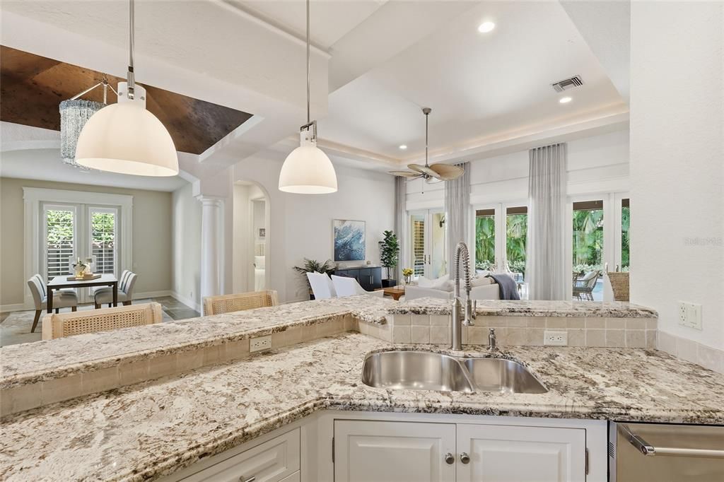 For Sale: $1,699,000 (3 beds, 3 baths, 2534 Square Feet)