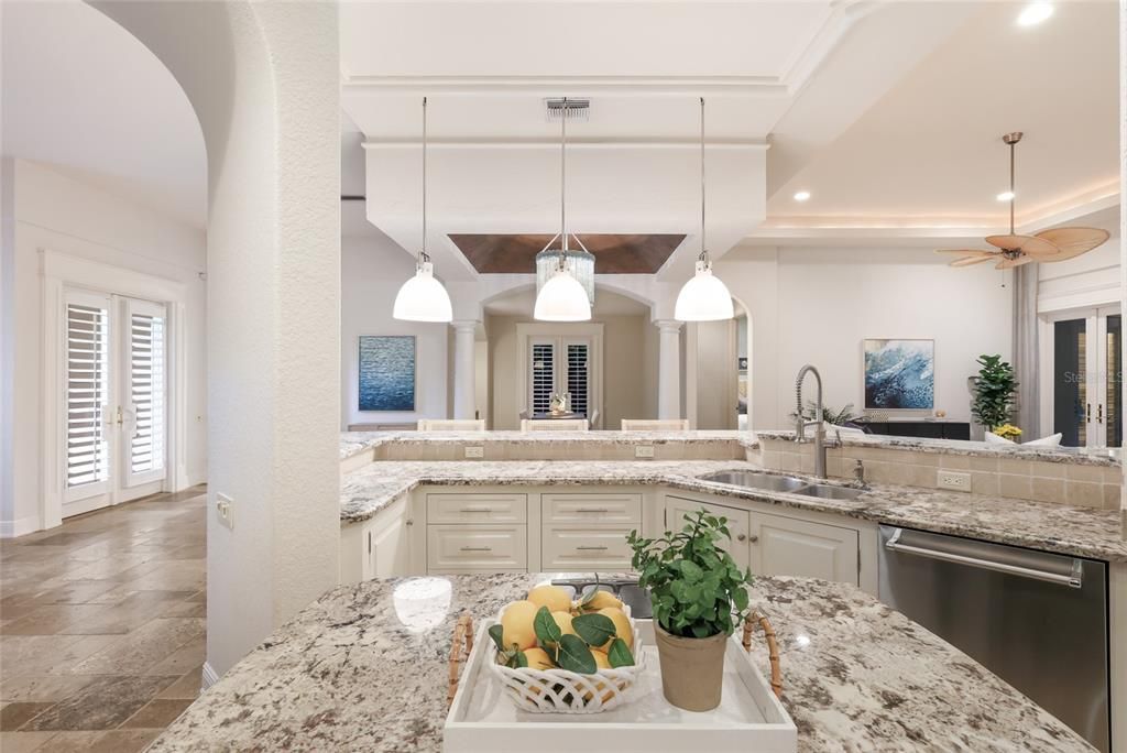 For Sale: $1,699,000 (3 beds, 3 baths, 2534 Square Feet)