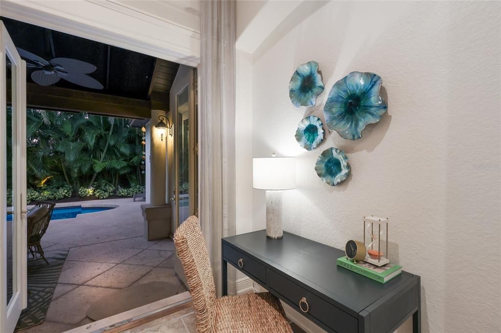 For Sale: $1,699,000 (3 beds, 3 baths, 2534 Square Feet)