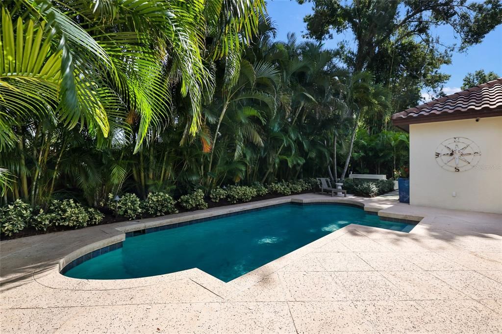 For Sale: $1,699,000 (3 beds, 3 baths, 2534 Square Feet)