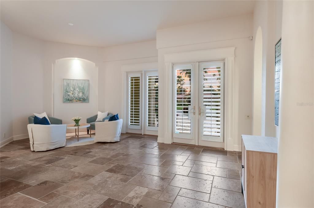 For Sale: $1,699,000 (3 beds, 3 baths, 2534 Square Feet)