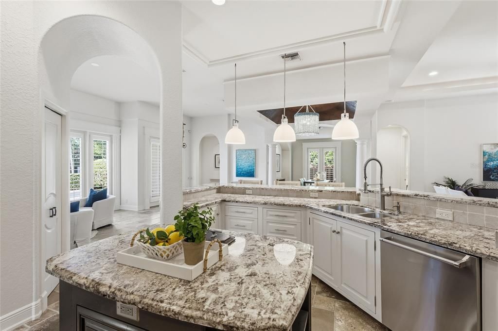 For Sale: $1,699,000 (3 beds, 3 baths, 2534 Square Feet)