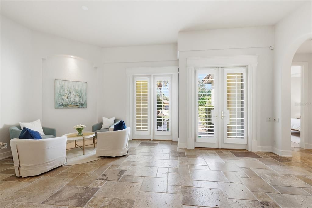 For Sale: $1,699,000 (3 beds, 3 baths, 2534 Square Feet)