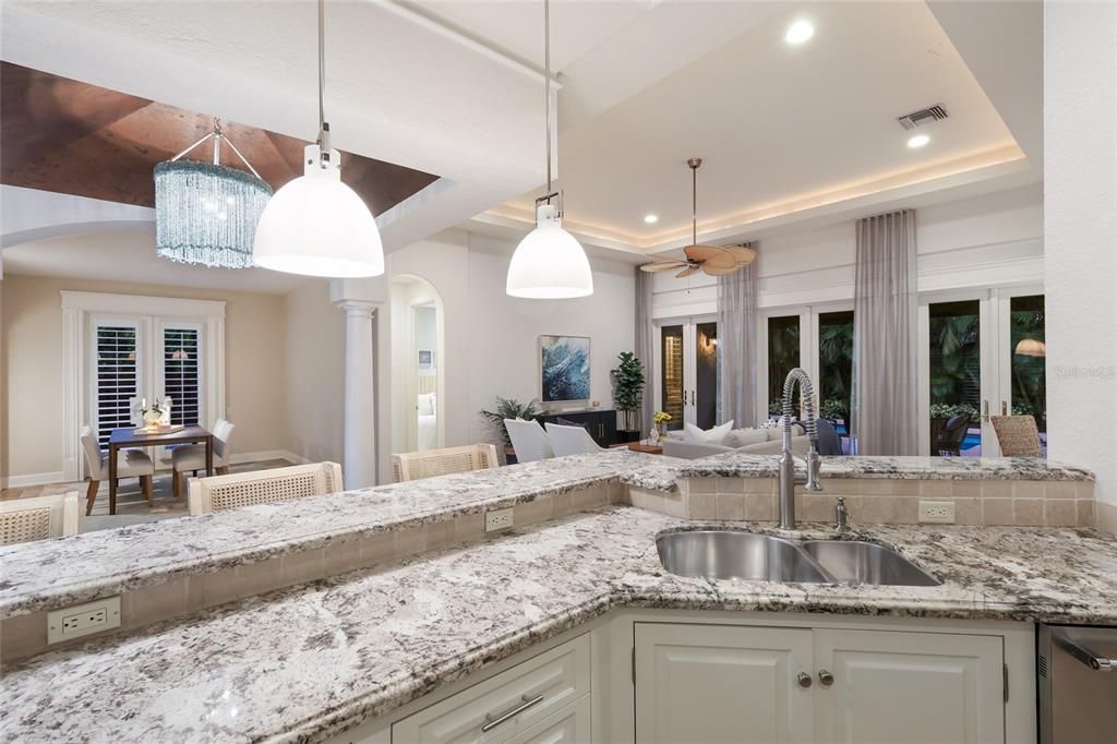 For Sale: $1,699,000 (3 beds, 3 baths, 2534 Square Feet)