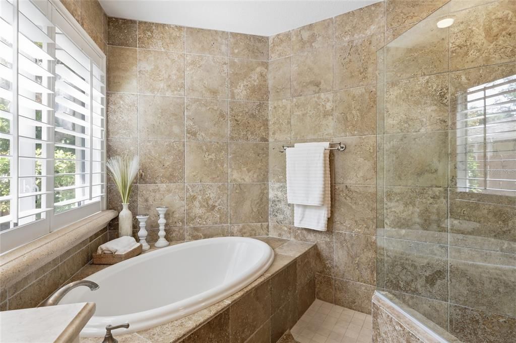 For Sale: $1,699,000 (3 beds, 3 baths, 2534 Square Feet)