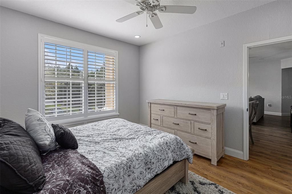 For Rent: $2,400 (2 beds, 2 baths, 1089 Square Feet)