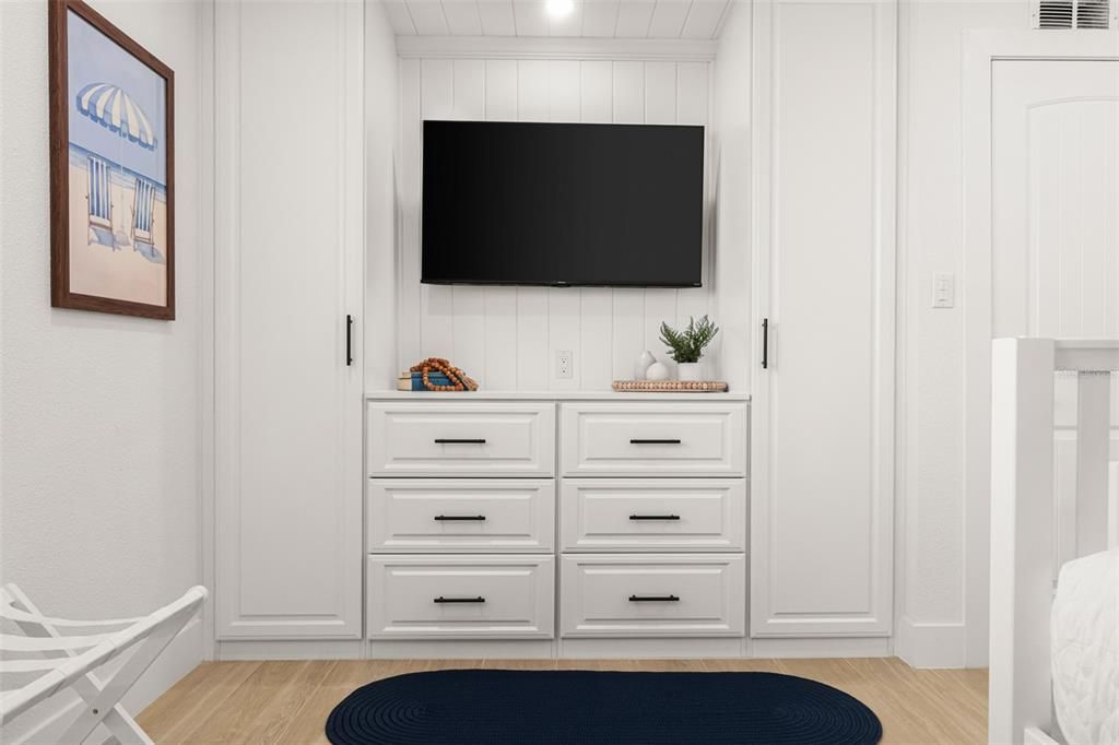 En Venta: $799,000 (2 camas, 2 baños, 1015 Pies cuadrados)